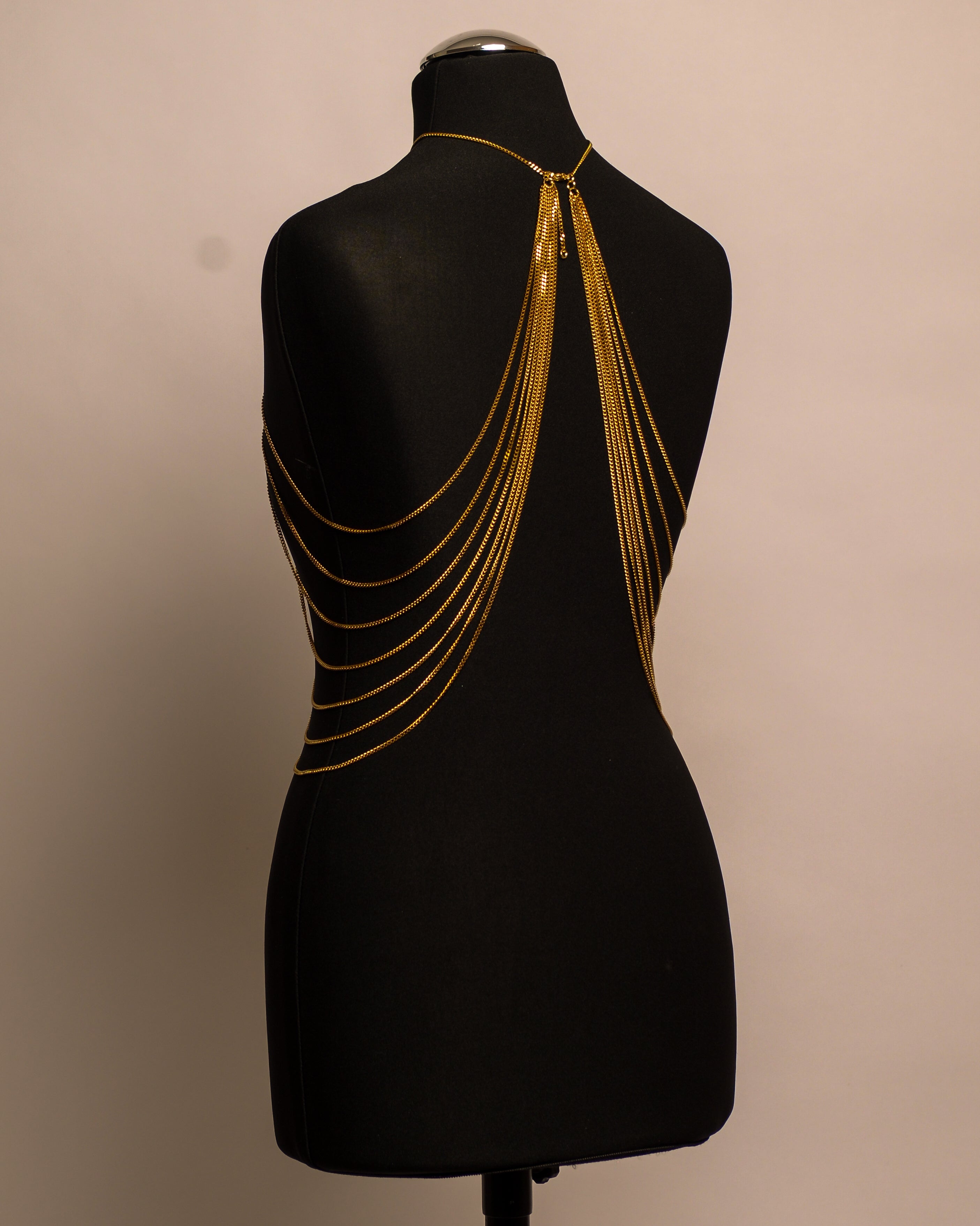 After Dark Top stainless steel body chain handgemaakt op maat