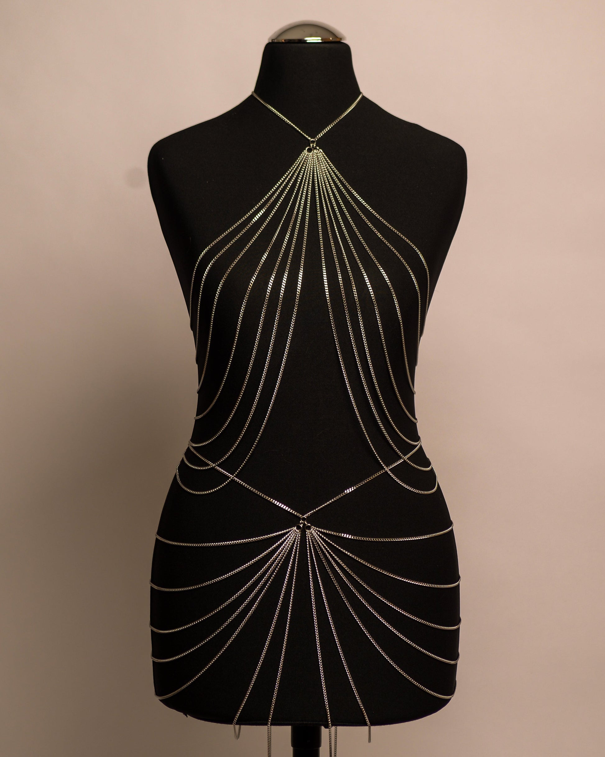 After Dark Top stainless steel body chain handgemaakt op maat